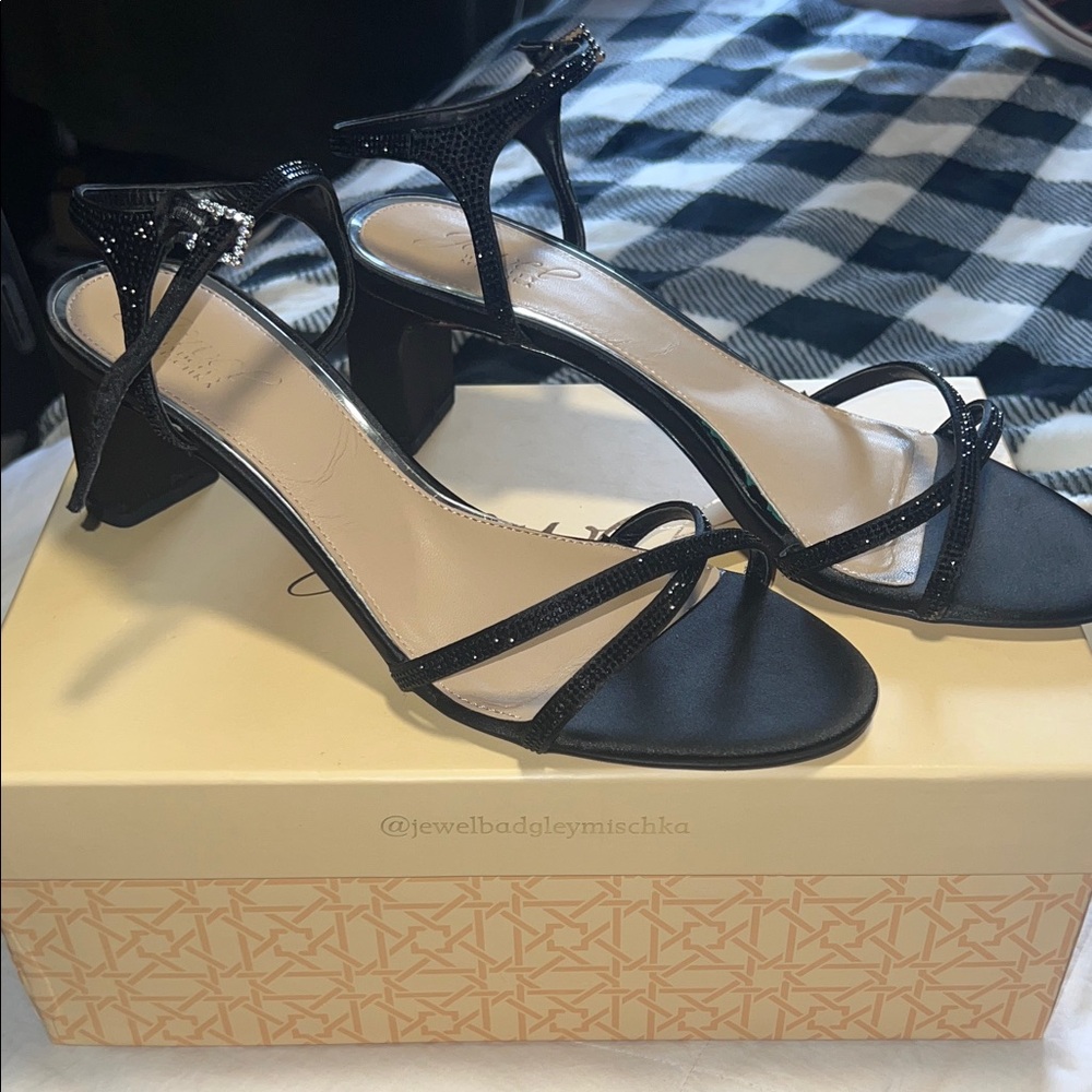 Badgley Mischka Glittering Black Heels